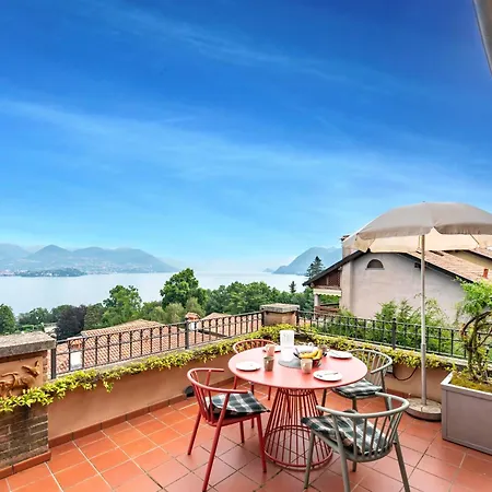 Il Dipinto Sul Center: Terrace, Garden And Privare Garage - Happy בית נופש