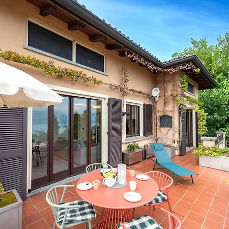 בית נופש Il Dipinto Sul Center: Terrace, Garden And Privare Garage - Happy סטרסה