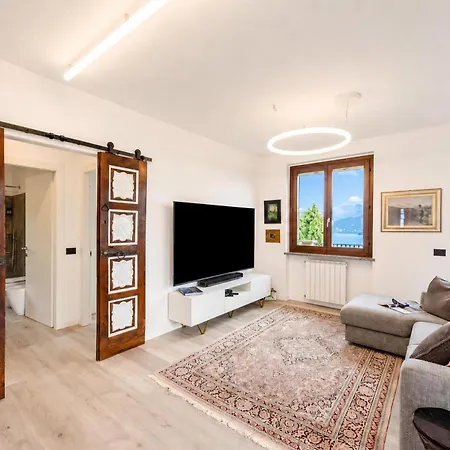 Il Dipinto Sul Center: Terrace, Garden And Privare Garage - Happy Hébergement de vacances