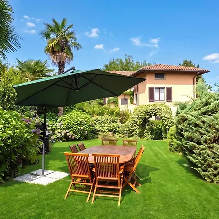 Hébergement de vacances Il Dipinto Sul Center: Terrace, Garden And Privare Garage - Happy *