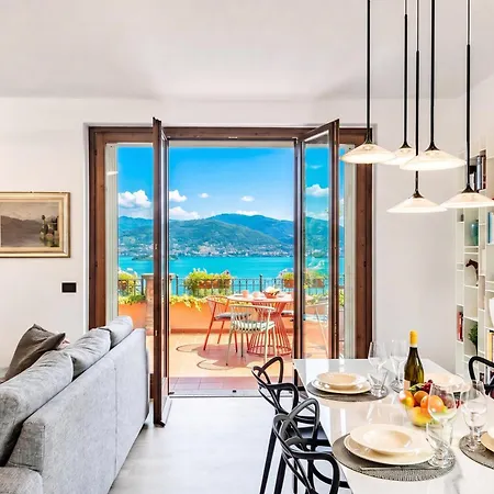 Il Dipinto Sul Center: Terrace, Garden And Privare Garage - Happy *