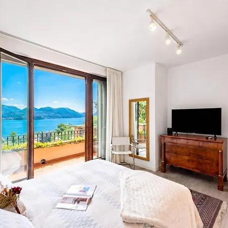 Il Dipinto Sul Center: Terrace, Garden And Privare Garage - Happy Stresa