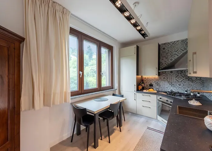 Il Dipinto Sul Center - Happy