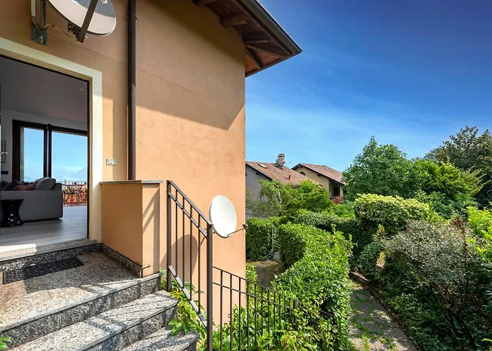 Il Dipinto Sul Center - Happy * 斯特雷萨